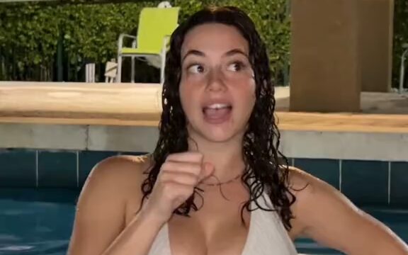 Gali Golan Hot nude Big Boobs in Pool – onlyfans leaks